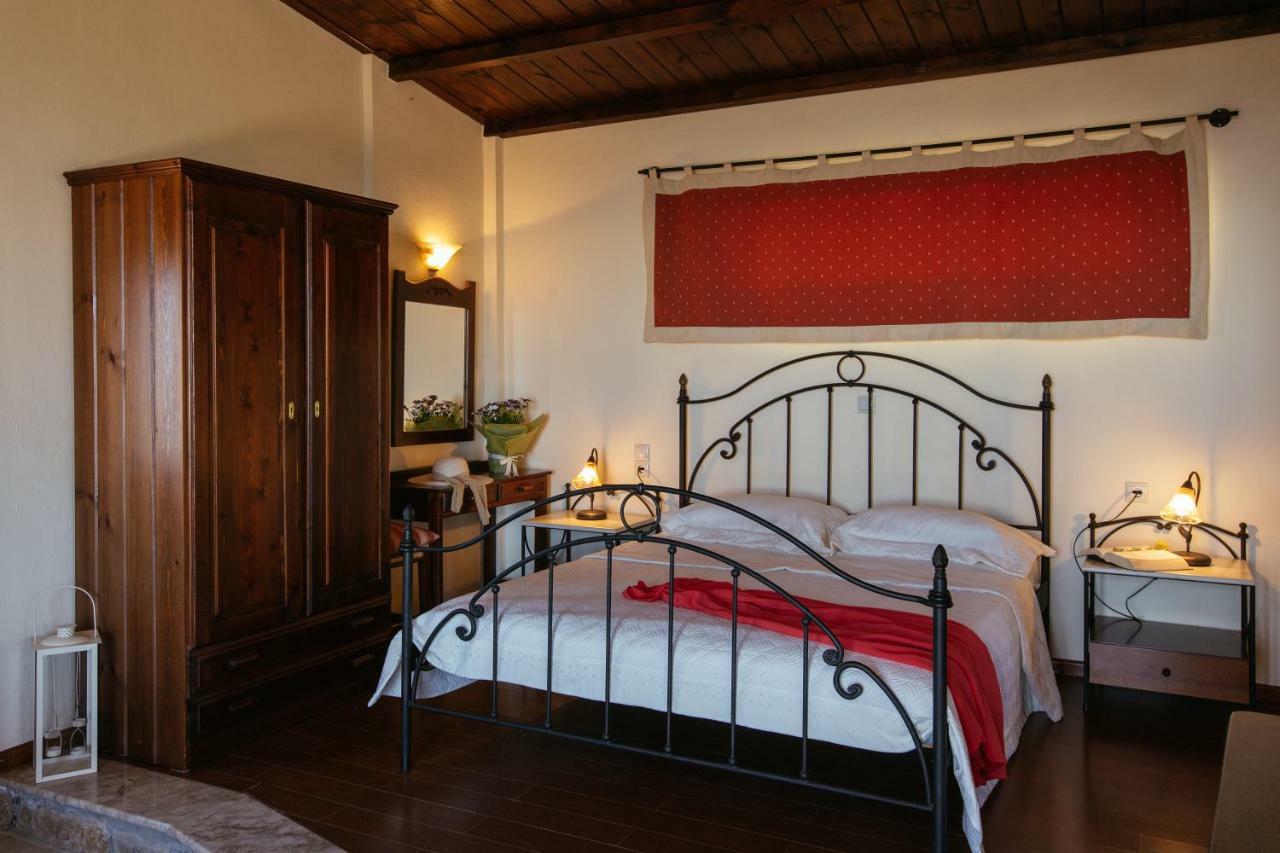 Aetovigla Guesthouse Krousonas  Exteriér fotografie